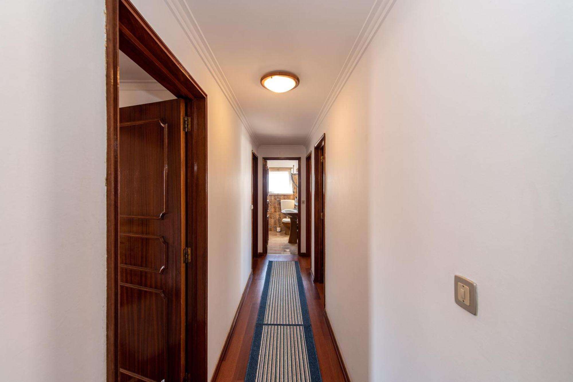 Villa Cantinho Alegre Em *